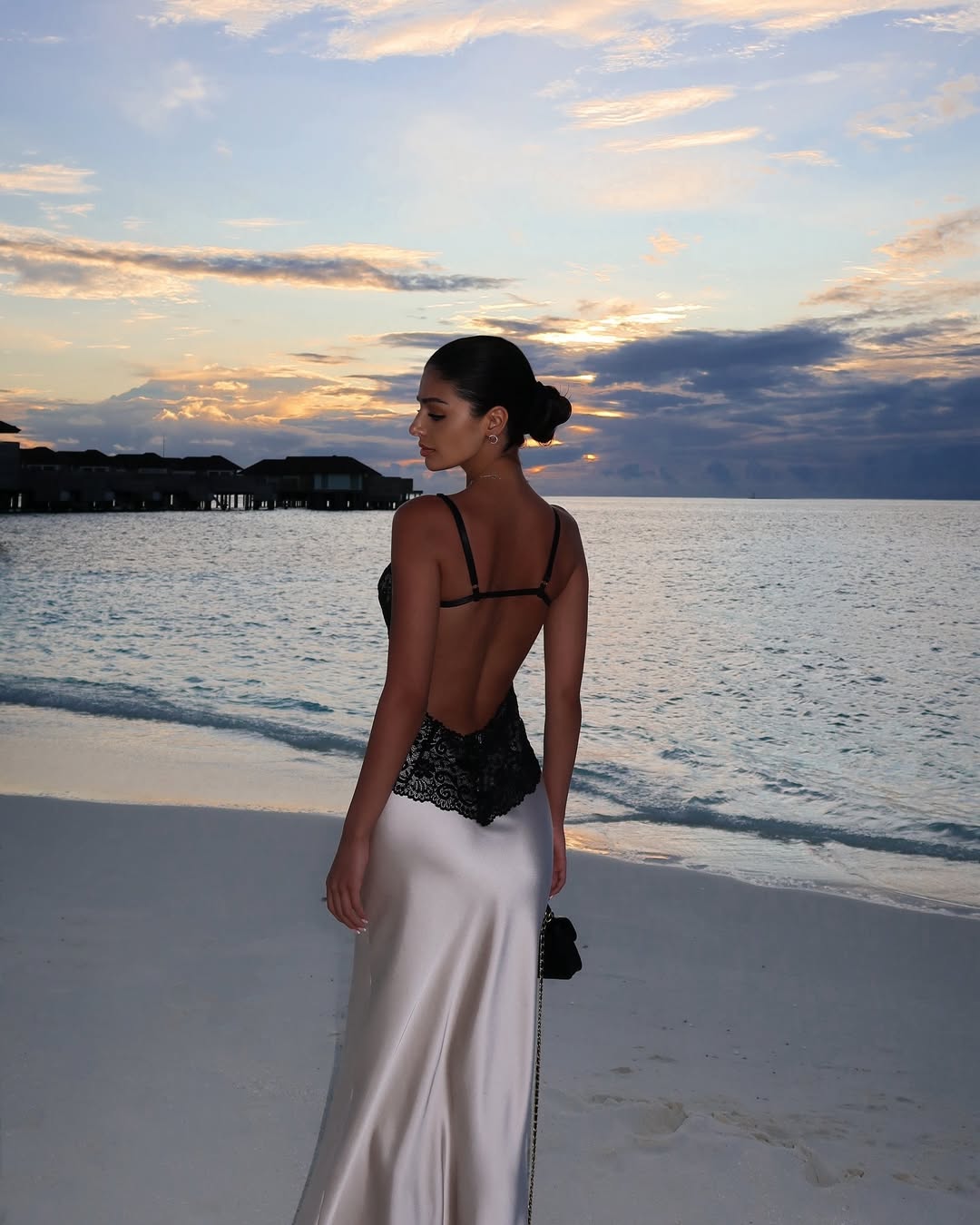 Платье Влади Бежевое